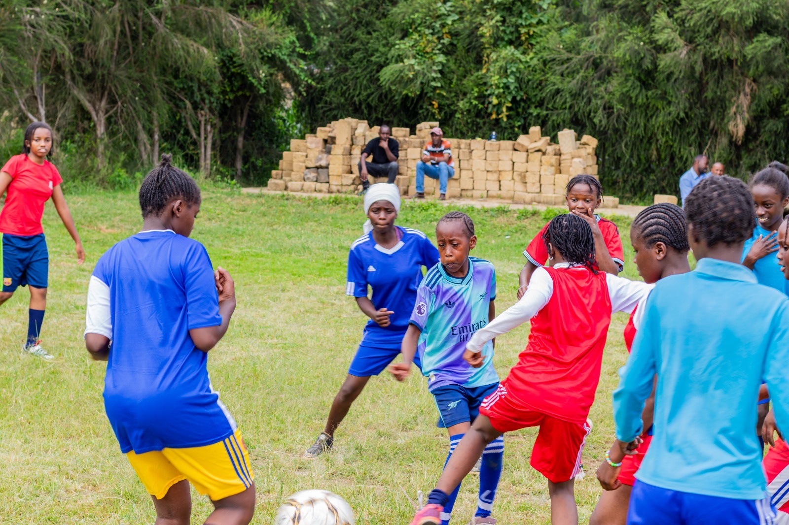 Contest for the ball — girls' game